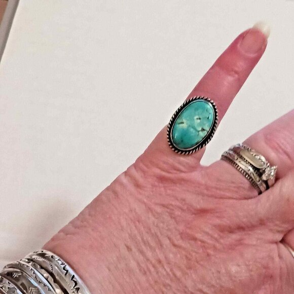 Native American Vintage Turquoise Sterling ring sz 4.75 (1015) - Picture 3 of 7